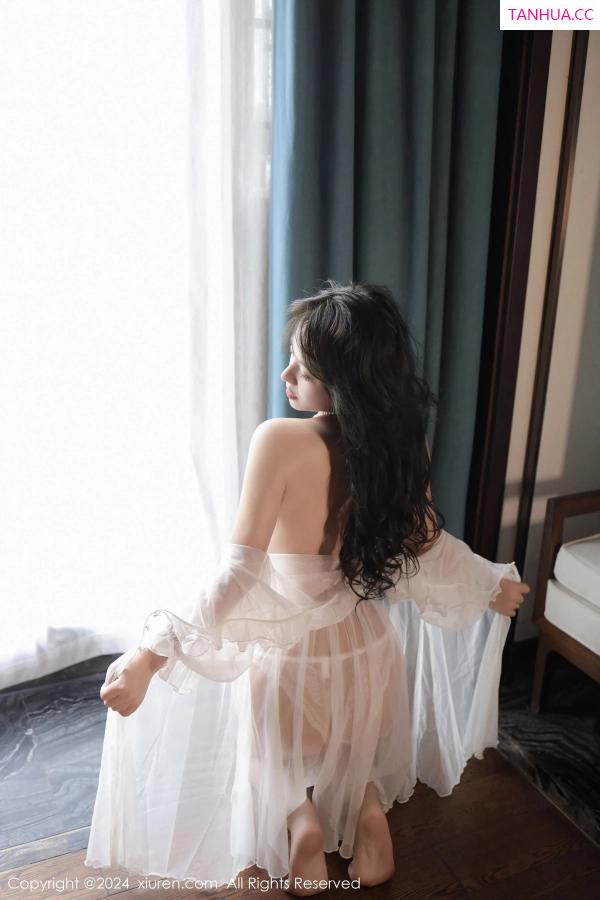  [XiuRen]高清写真图 2024.02.19 No.8106 沈思怡 妩媚美腿第50张图片